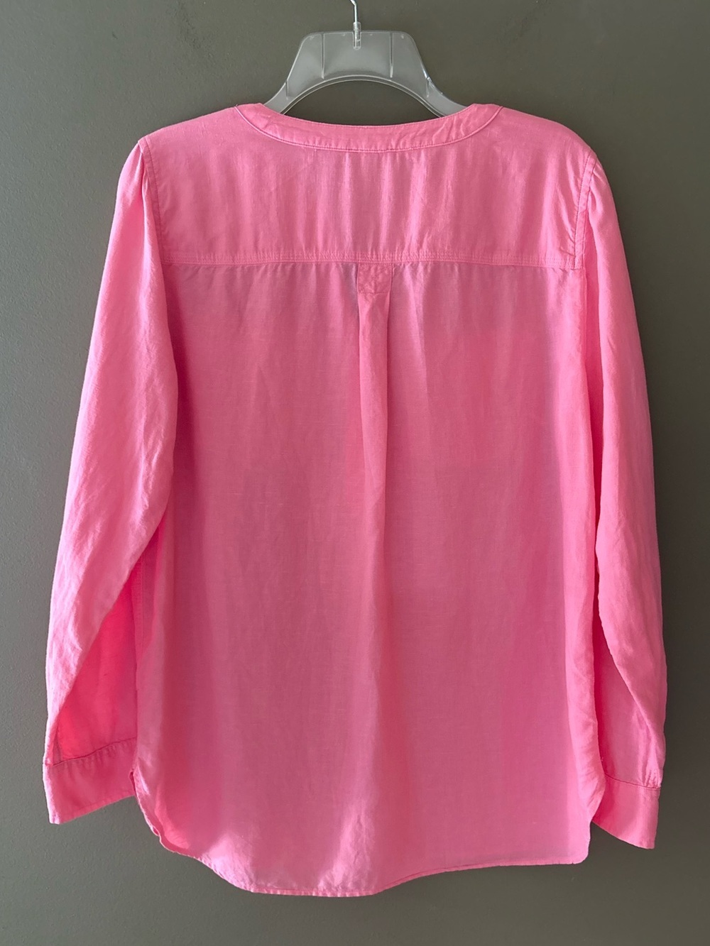 Talbots Linen Camp Shirt Split Neckline Size M Pink - Picture 2 of 13